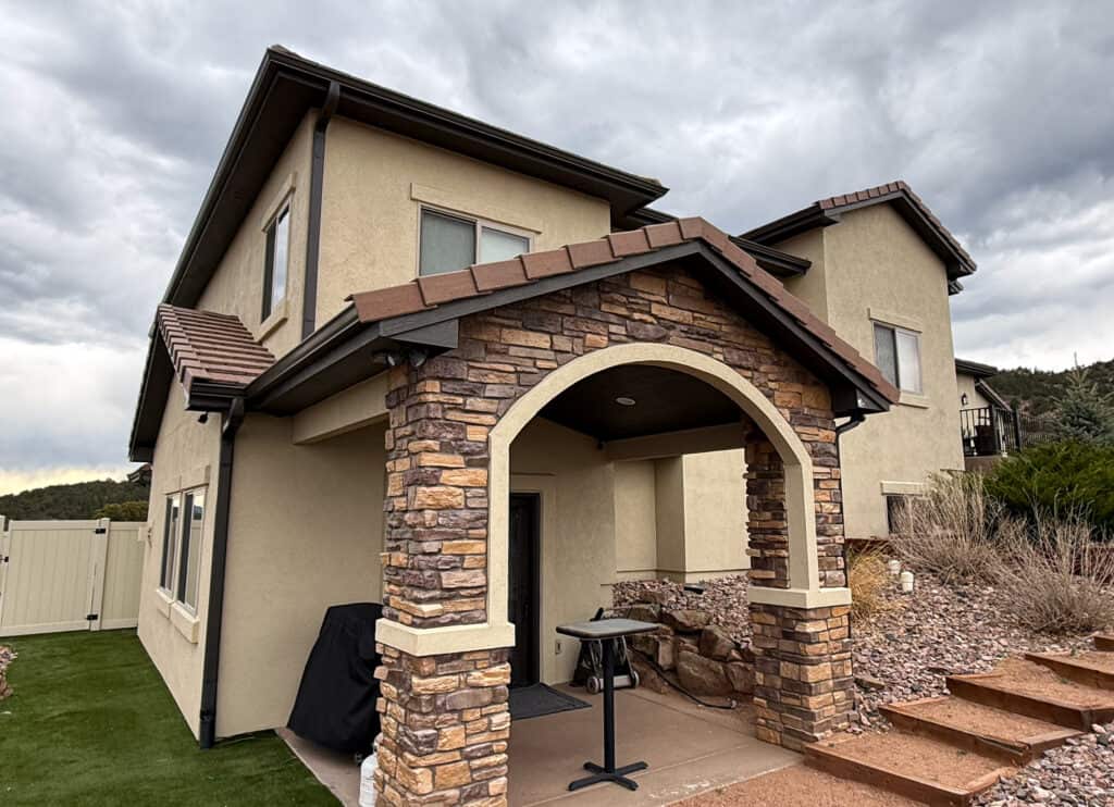 complete house exterior painitng